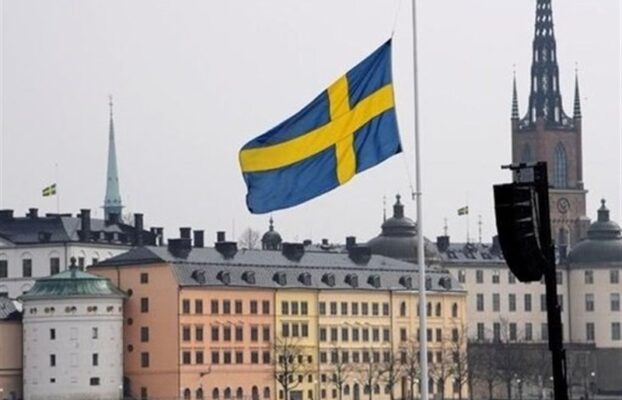 حمل بار به سوئد